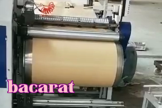 Máy cuốn thùng giấy tự động